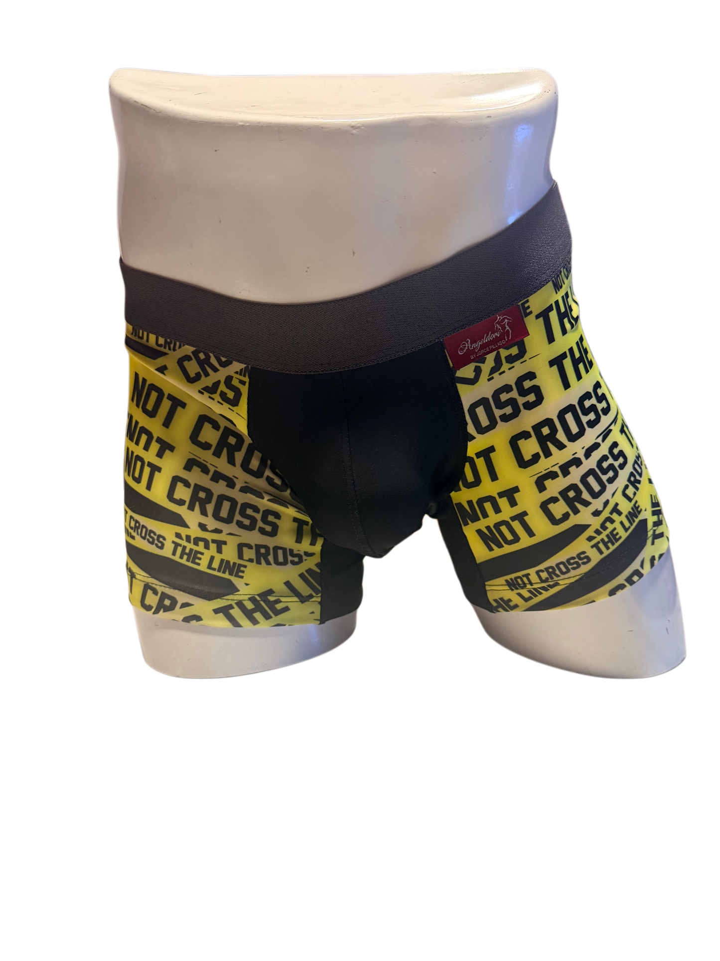 Boxer not cross the line